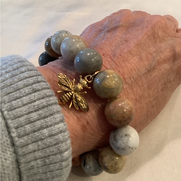 Powerbeads by Jen queen bee aqua terra beaded bracelet - Picture 2 of 3